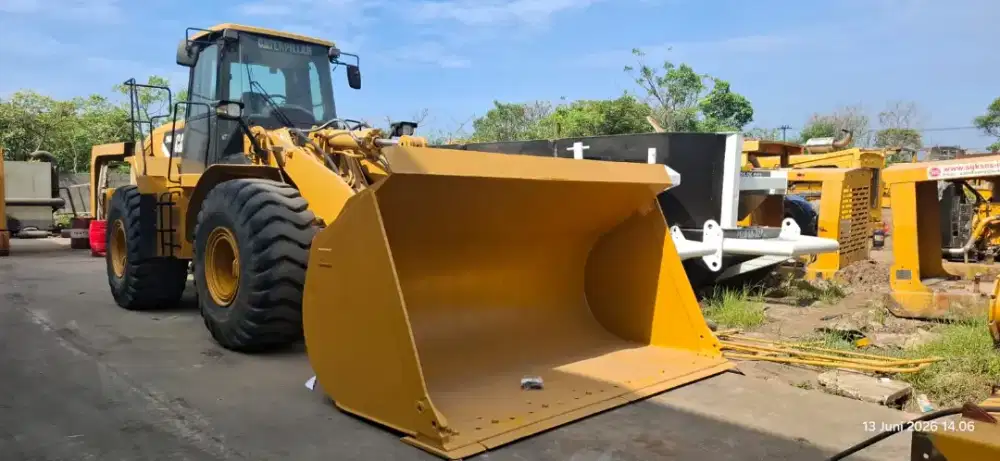 Wheel loader CAT 966H, Tahun 2017