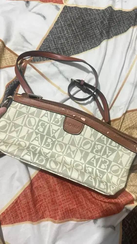 Dijual Tas Bonia Original + kacamata Bonia
