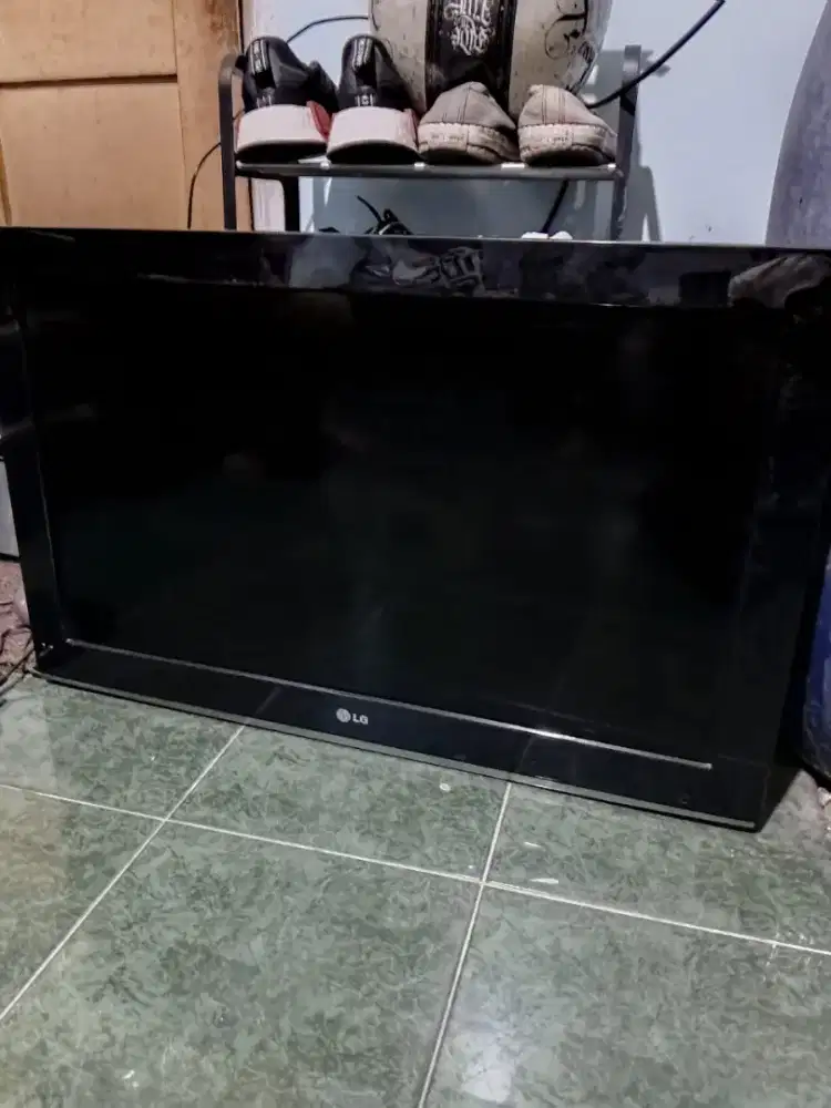 Tv LED 32 inch merk LG