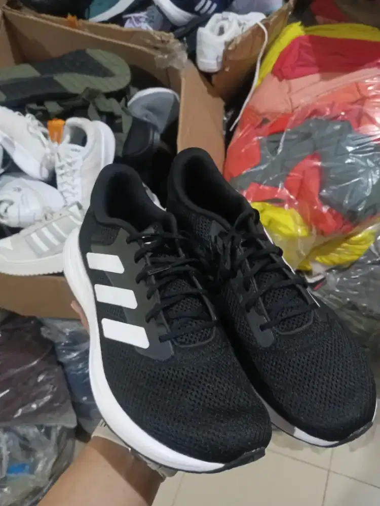 Adidas Response Runner - Hitam 100% Original Authentic New