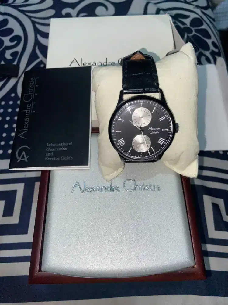 Jam tangan Alexandre Christie limited black