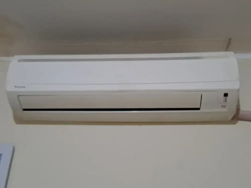 Dijual segera AC 2pk bisa TT