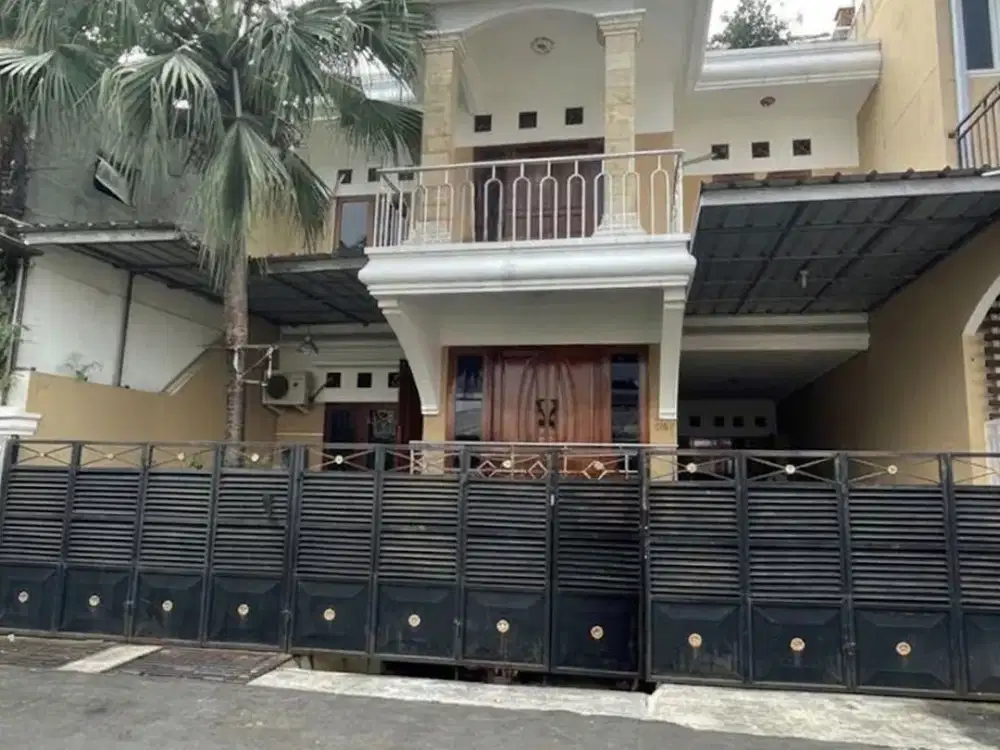 Rumah Jl. Rawa Simprug, Grogol Selatan, Kebayoran Lama, Jakarta Selatan