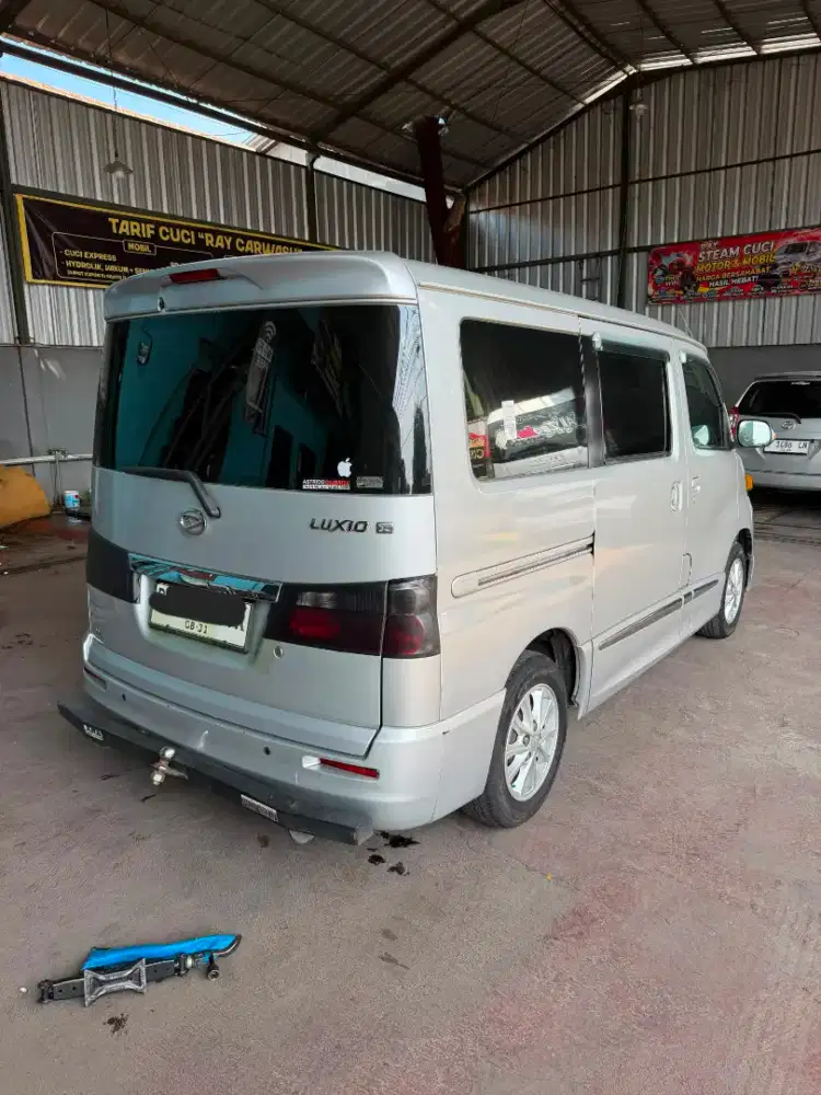 daihatsu Luxio x 2021