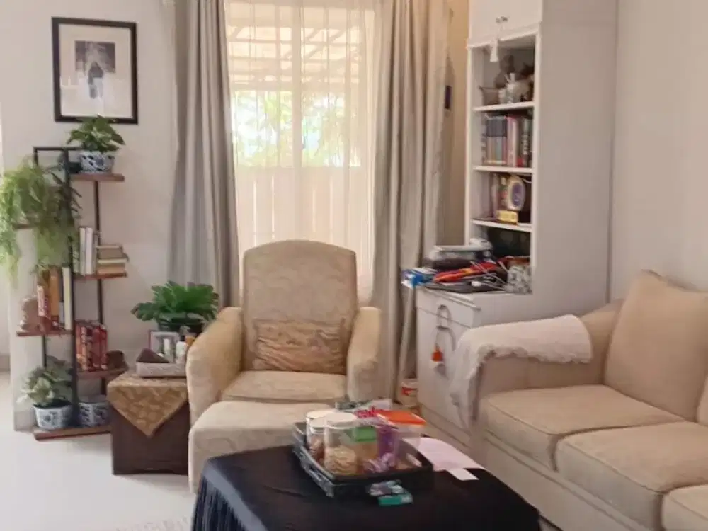 Rumah 1 Lantai 2+1 Kamar Dekat Stasiun Kereta di Rempoa