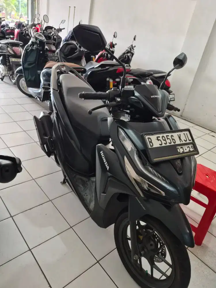VARIO 125 ESP ISS 2022 OKe  cash/ kredit  DP 500