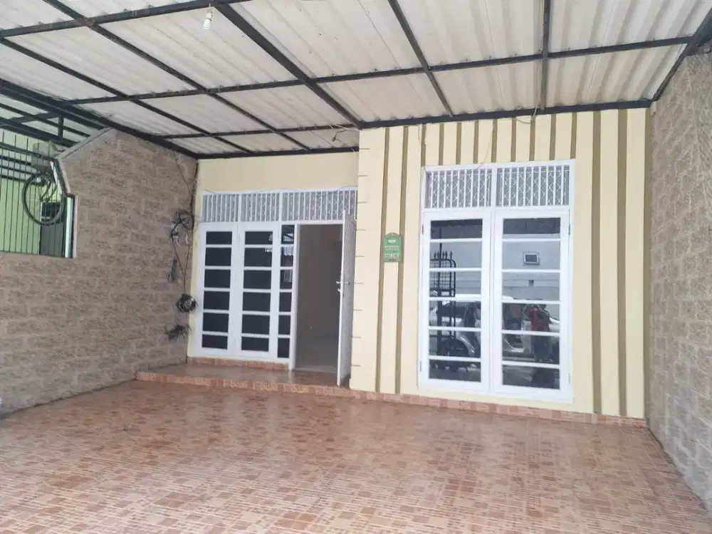Disewakan Rumah Citra 3 Jakarta Barat Kitchen Set