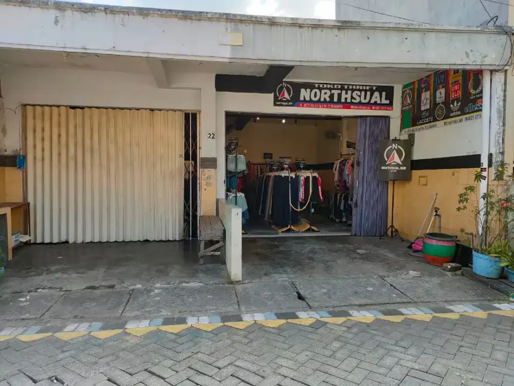 Rumah singgah, kosan dan laundry. Cocok untuk dibuat usaha rumahan