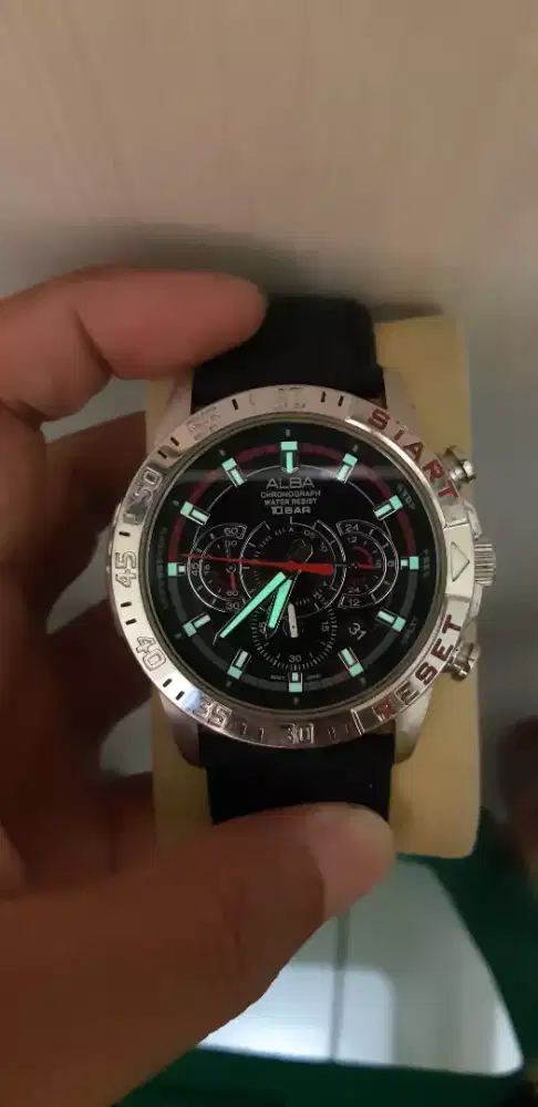 2jam tangan pria