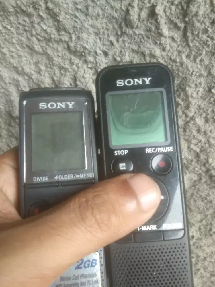 2pc Voice corder Sony icd-px820 icd-px440