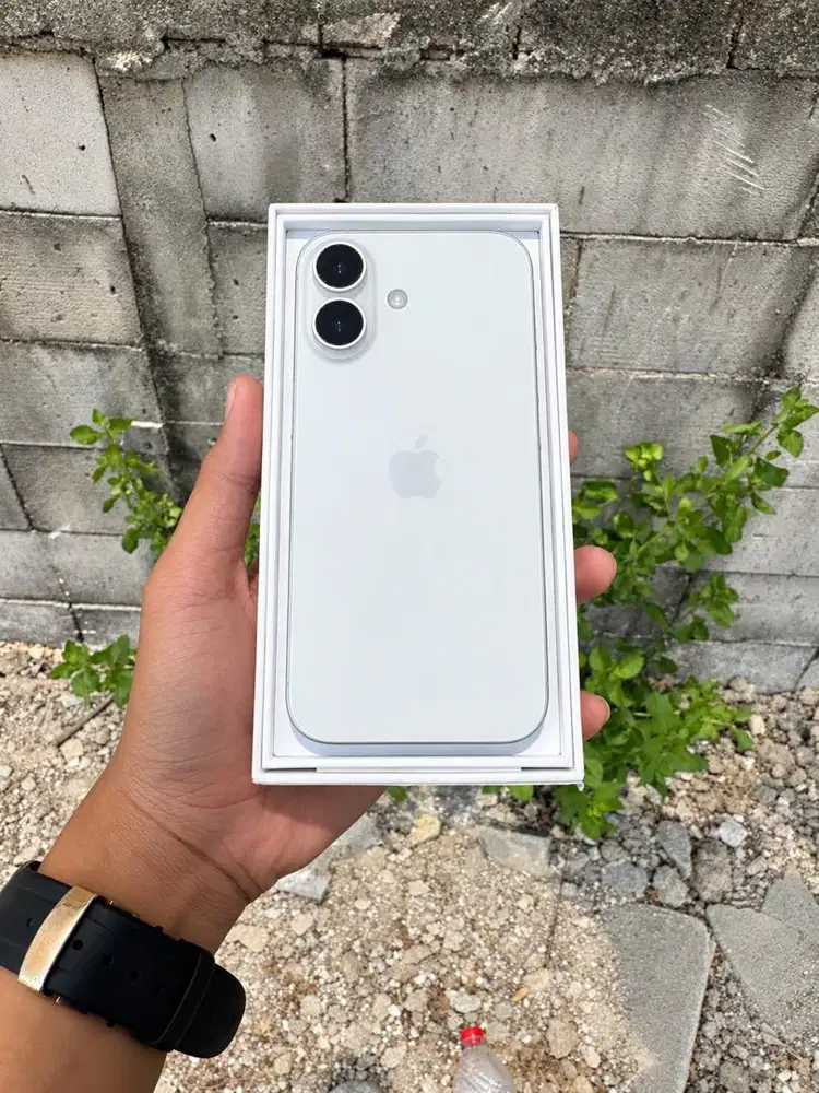 iPhone 17 Basic 256GB White iBox Fullset | Kondisi Istimewa