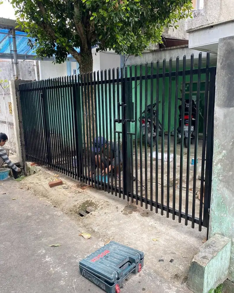 Pintu pagar lipat minimalis