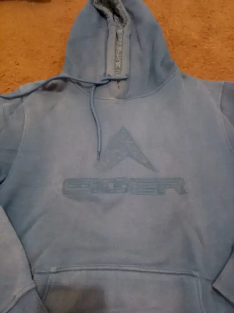 Sweater Hoodie original Eiger