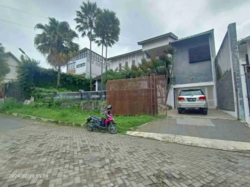 DIJUAL RUMAH MURAH DI KOMPLEK SETIABUDI REGENCY