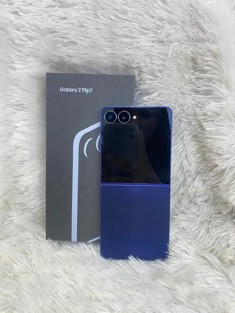 Samsung zflip 7 ram 12/256 navy garansi februari 2027#3Gcom