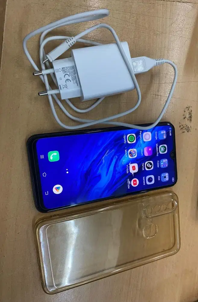 Vivo Y17 Mulus Ram 4/64 ( Hp dan Casan Ori )