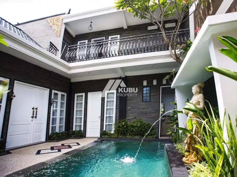KBP1730 Charming 3-bedroom Villa  located in a quiet Sanur Area.