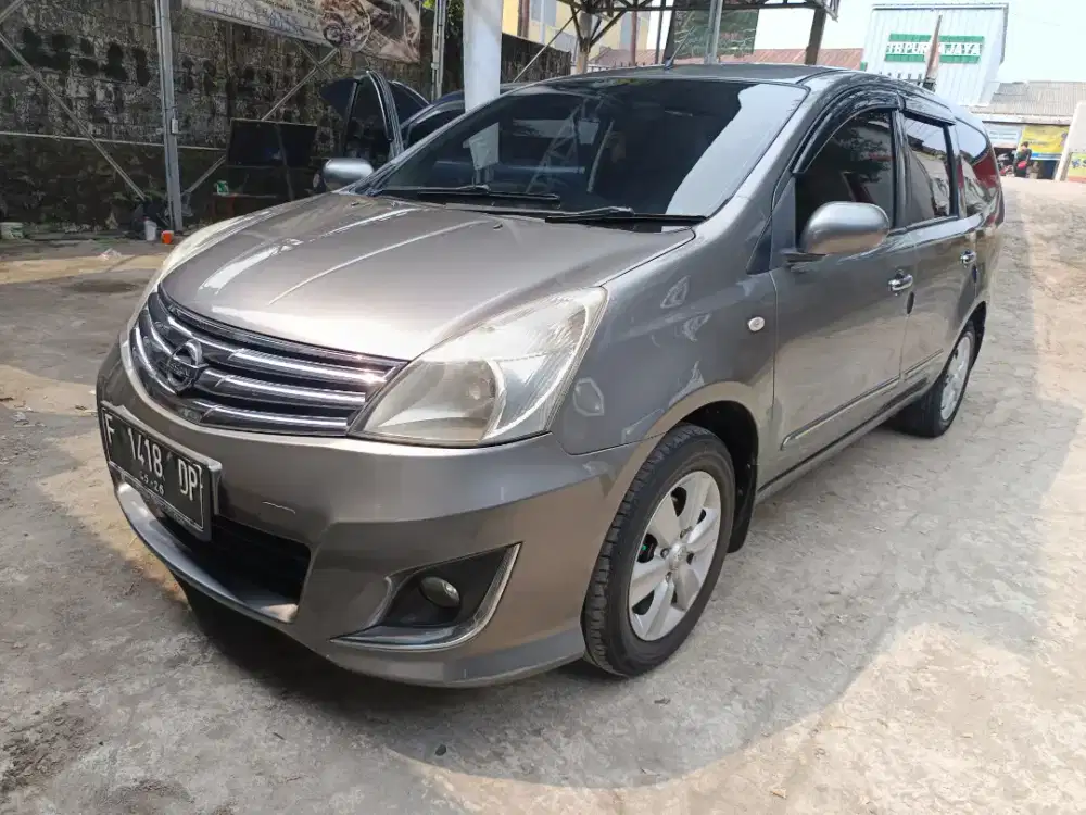 Grand livina xv