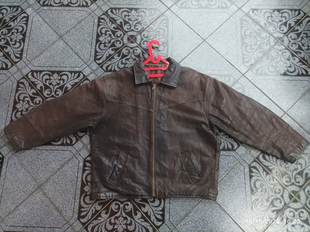 Jaket kulit second