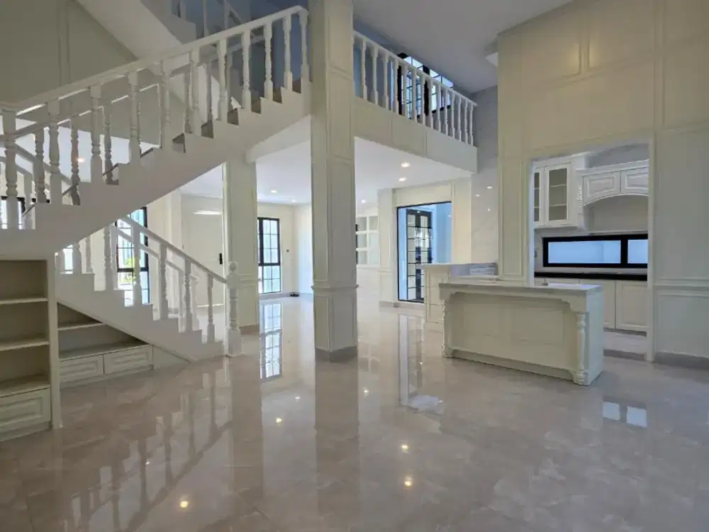 Rumah Villa Mewah 3,5 Tingkat Siap Huni Jewel Park Polonia