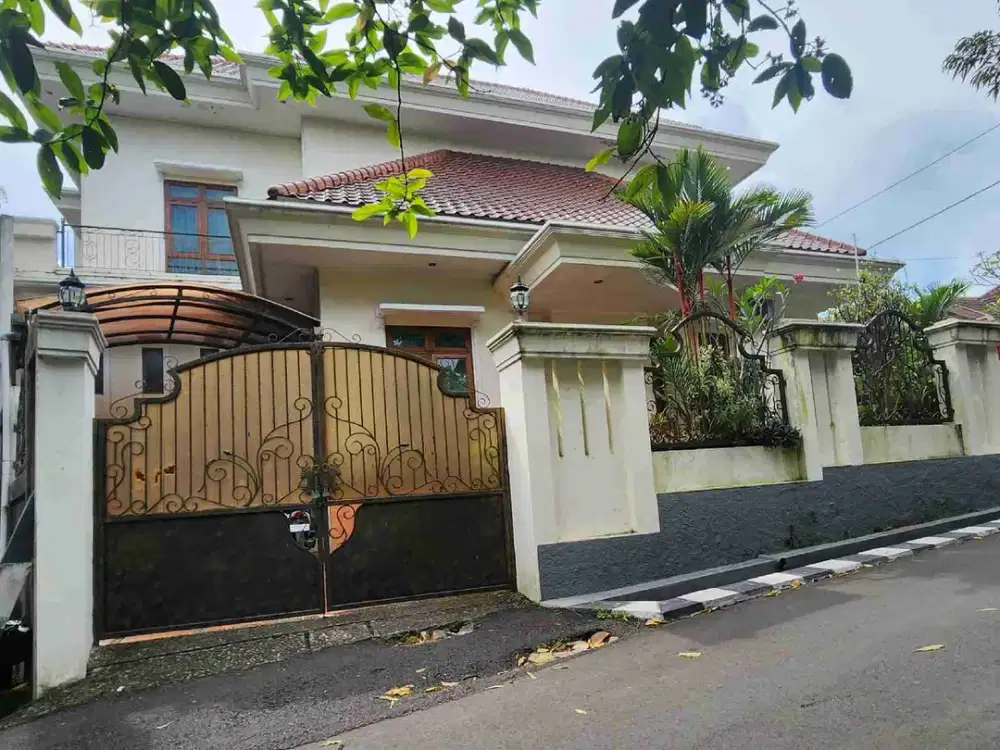 Rumah Hook Bukit Sari Gombel Semarang