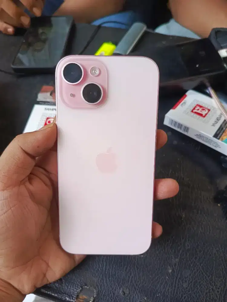 Iphone 15 ibox garansi on