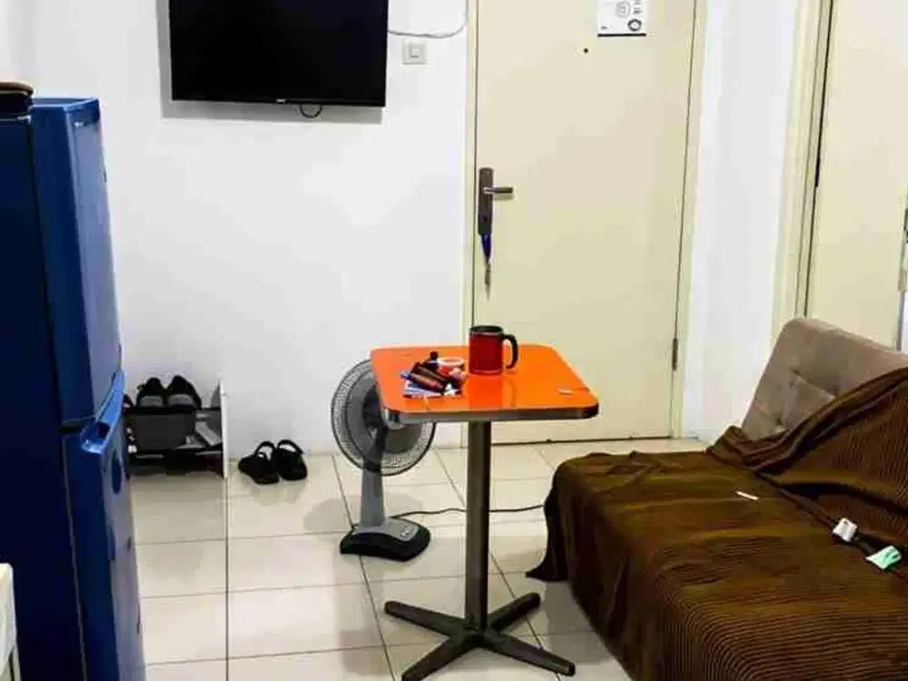 dijual apart kalibata city regency 2br SHM semi furnished