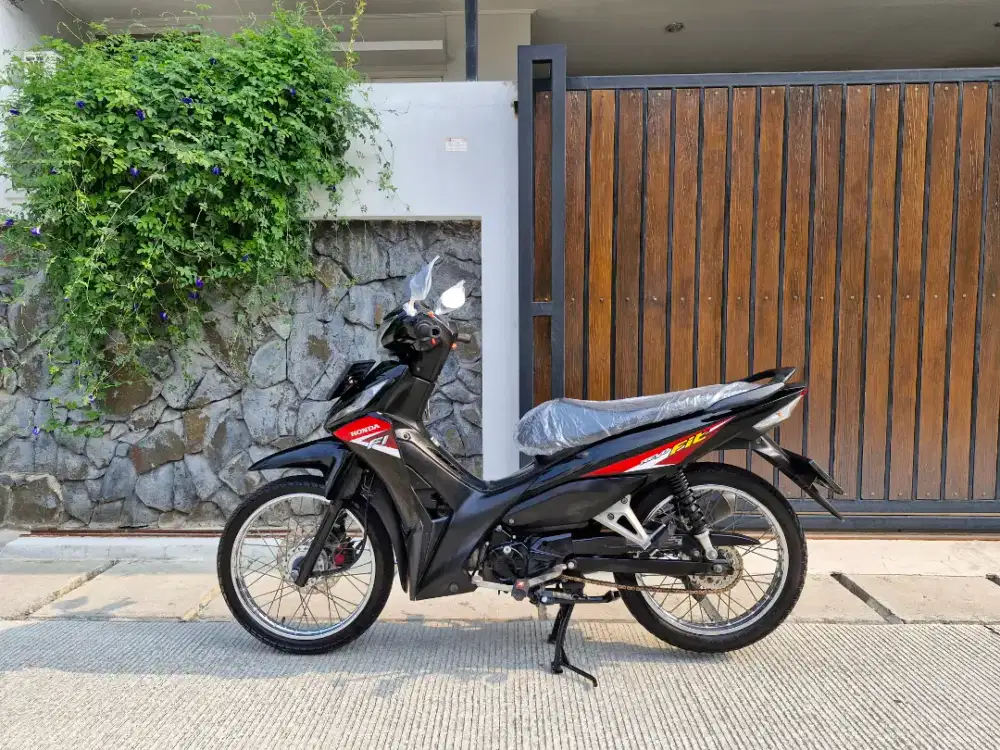 DI JUAL CEPAT HONDA REVO FIT TH 2023