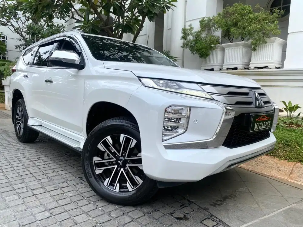 Pajero Sport Dakar 2022 Putih km 21.000 Tgn 1 dari baru a/n Pribadi