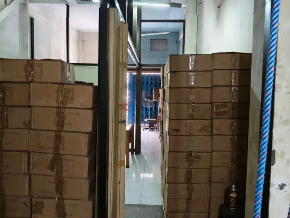 Ruko Mangga Dua (3 Lantai) • ⁠Hadap Timur • ⁠ Strategis