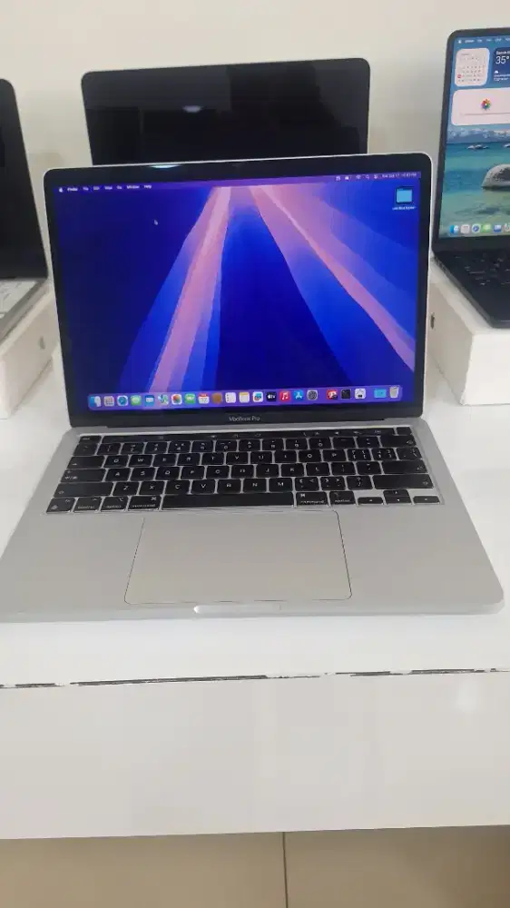 MACBOOK PRO M1 2020 13 8/256 GB
