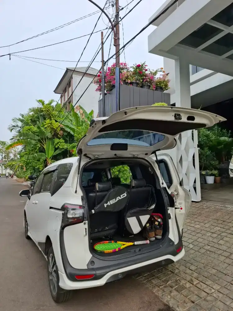 SIENTA Q 2018 (PEMILIK LANSUNG) beli dari baru