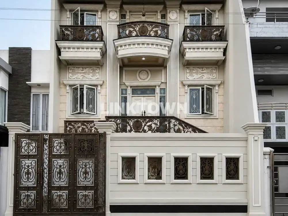 JUAL CEPAT RUMAH AMERICAN CLASSIC SANGAT MEWAH CENGKARENG JAKARTA BARAT