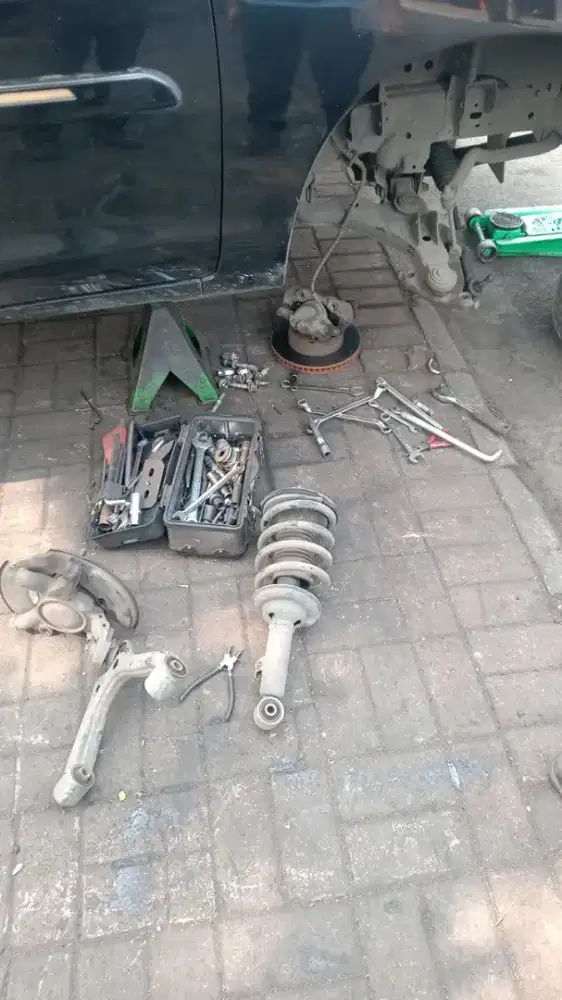 terima jasa servis mobil