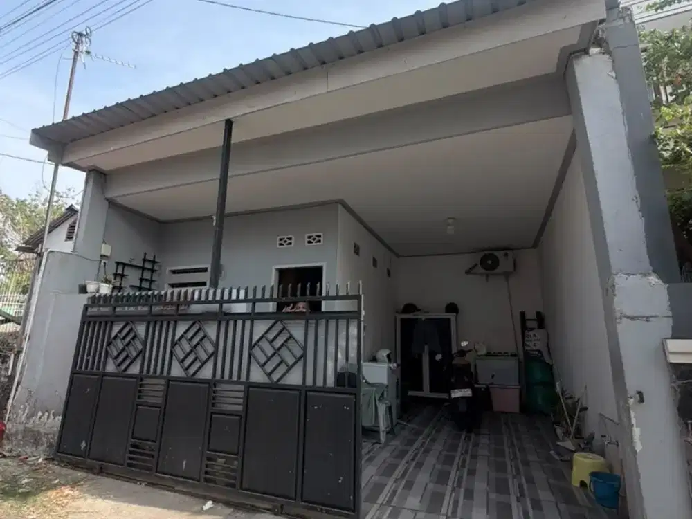 Dijual Rumah 1 Lantai di Jl. Kejayaan BTP - Semi Furnish