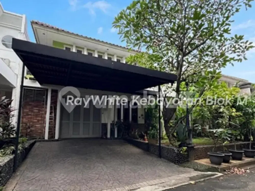 Dijual Rumah Siap Huni Dalam Kompleks Nyaman & Strategis di area Kemang - Jakarta Selatan