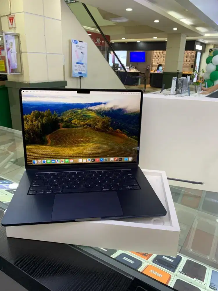 Macbook Air M3 15 inch 8/256 Gb Midnight Resmi ibox