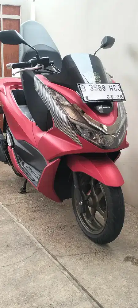 PCX 160 ABS HSTC ISS 2023 REDD MATTE GRESS