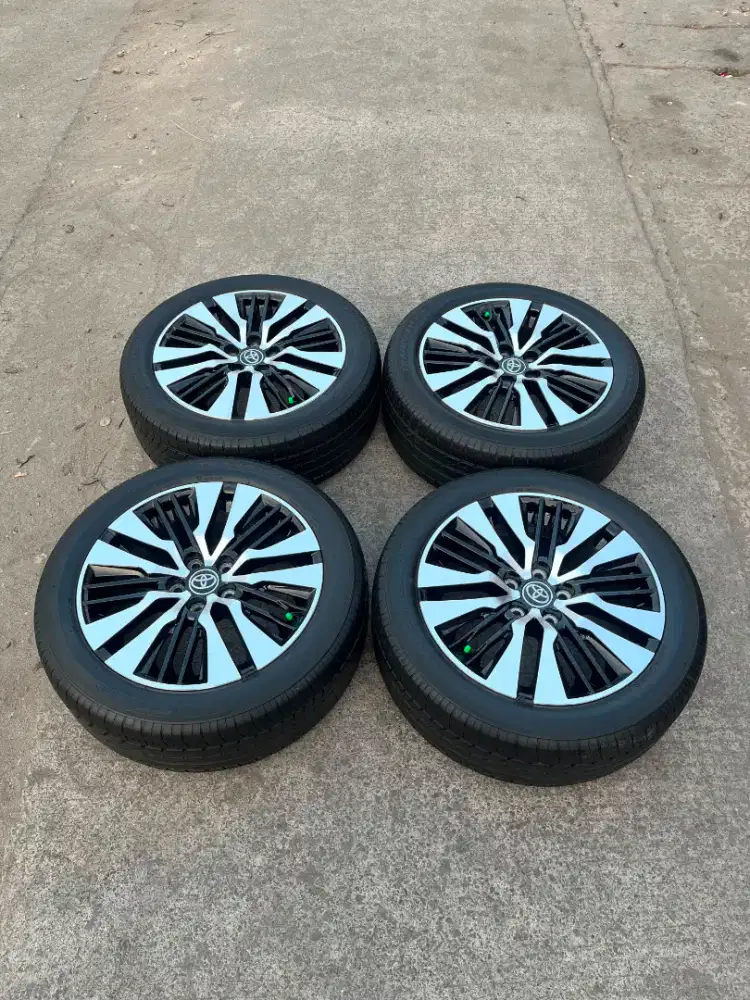 jual veleg ori copotan toyota alphard r 18 ban toyo 2024 ms 90%