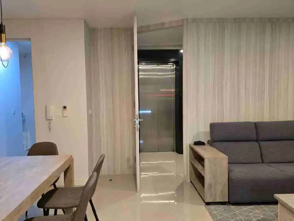 Disewakan Apartemen The Kencana Somerset Pondok Indah 3 bedroom private lift Full Furnish view city