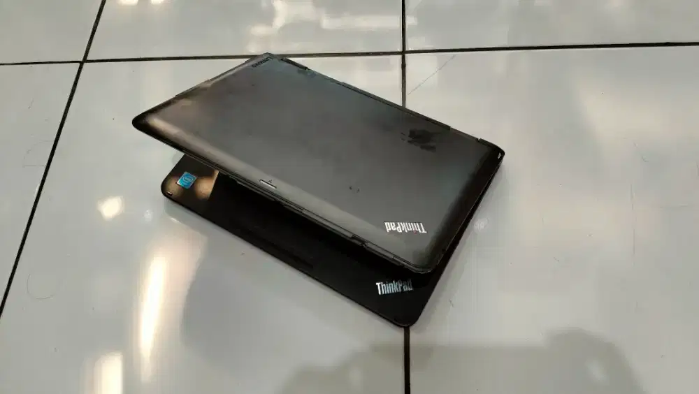 Jual Notebook Lenovo Yoga 11e Touchscreen