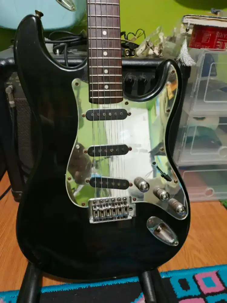 Gitar Legacy stratocaster Black Mirror