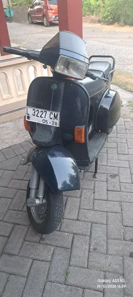 Vespa excel 150