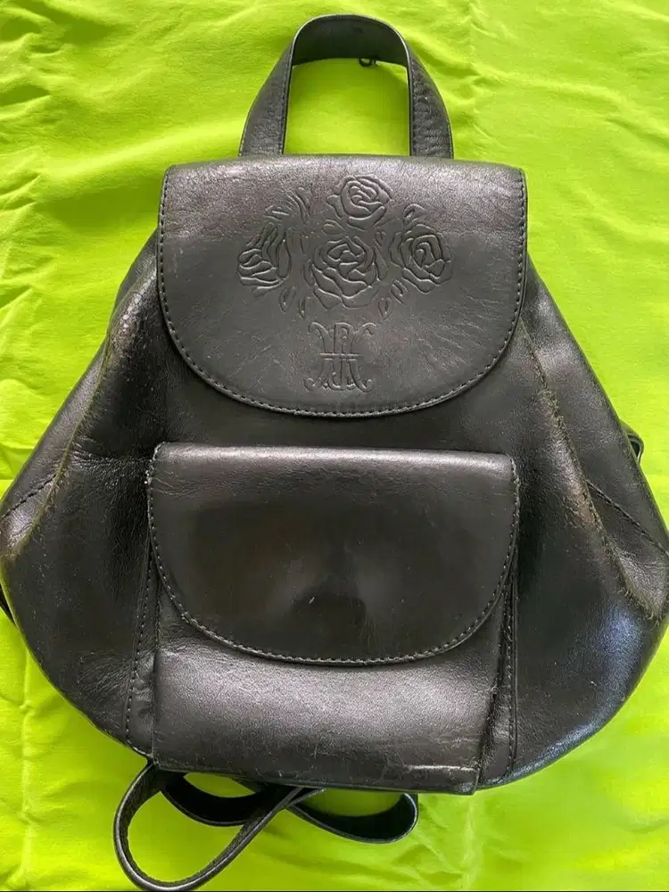 CELESTINO PANZERI ITALY- BACKPACK HITAM – GENUINE LEATHER - PRELOVED