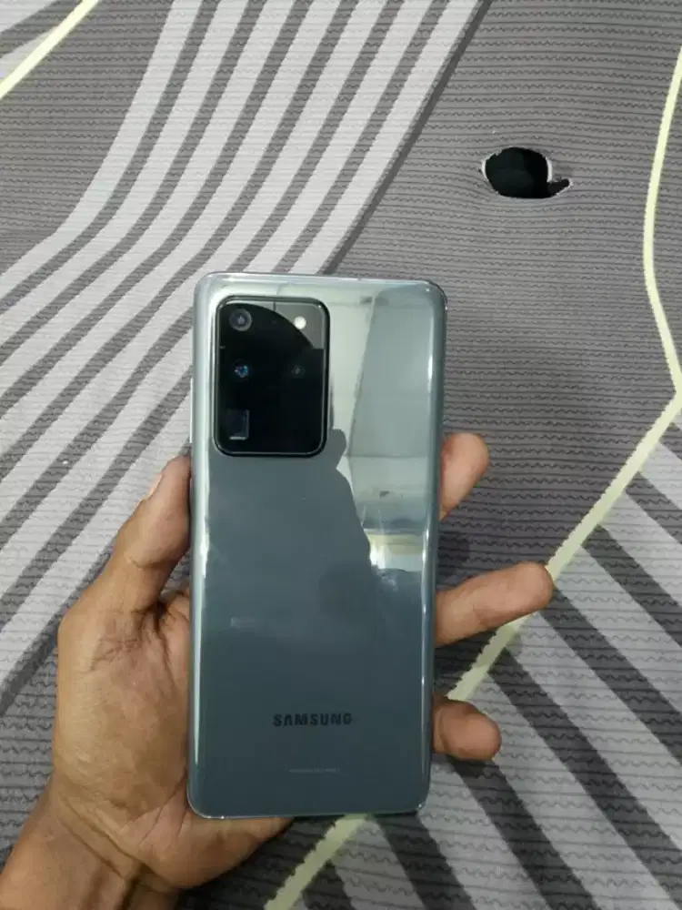 Samsung S20 ultra 4G 8/128gb
