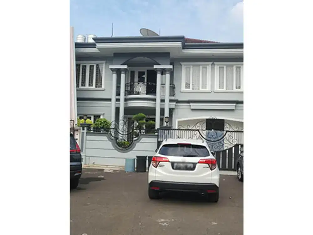 Rumah Danau Indah Barat, Sunter