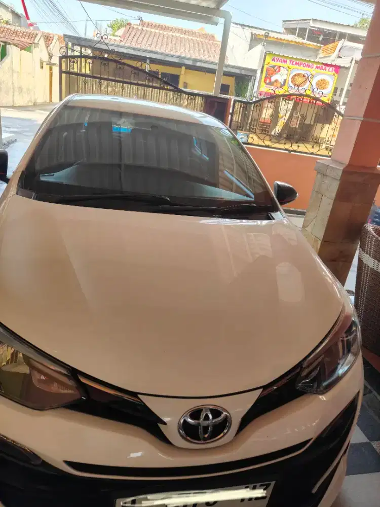 JUAL MOBIL YARIS