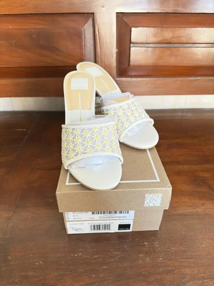 Lavena Floral-Dolce Vita heels putih