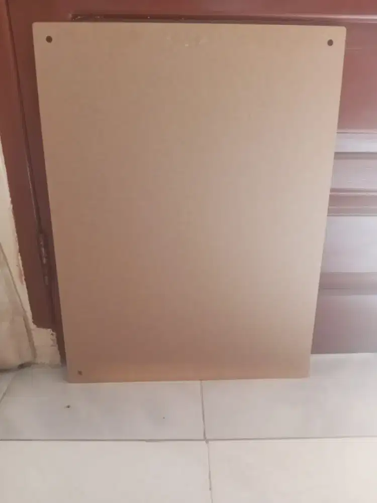 Akrilik Bening Custom 50x67 cm Tebal 2mm - Potong Laser Rapi