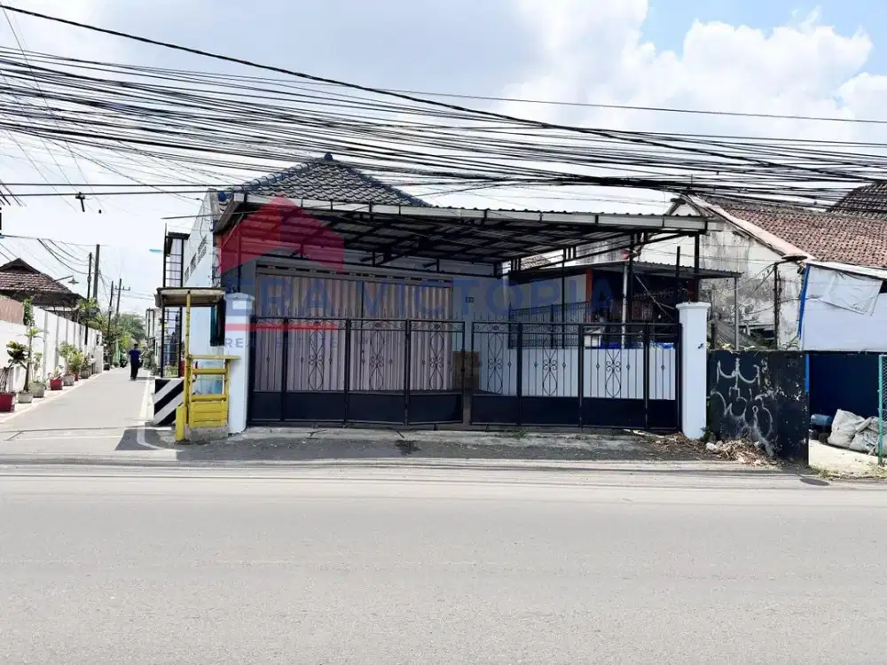 Dijual Ruko Pinggir Jalan Ramai Kawasan Padat Penduduk Dekat RS Lavalette, Pasar Bunulrejo